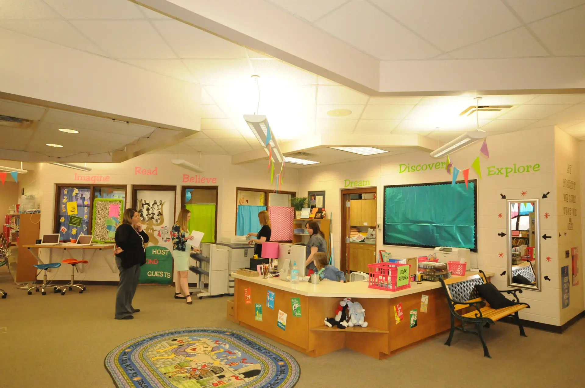 Picket Elementary School library