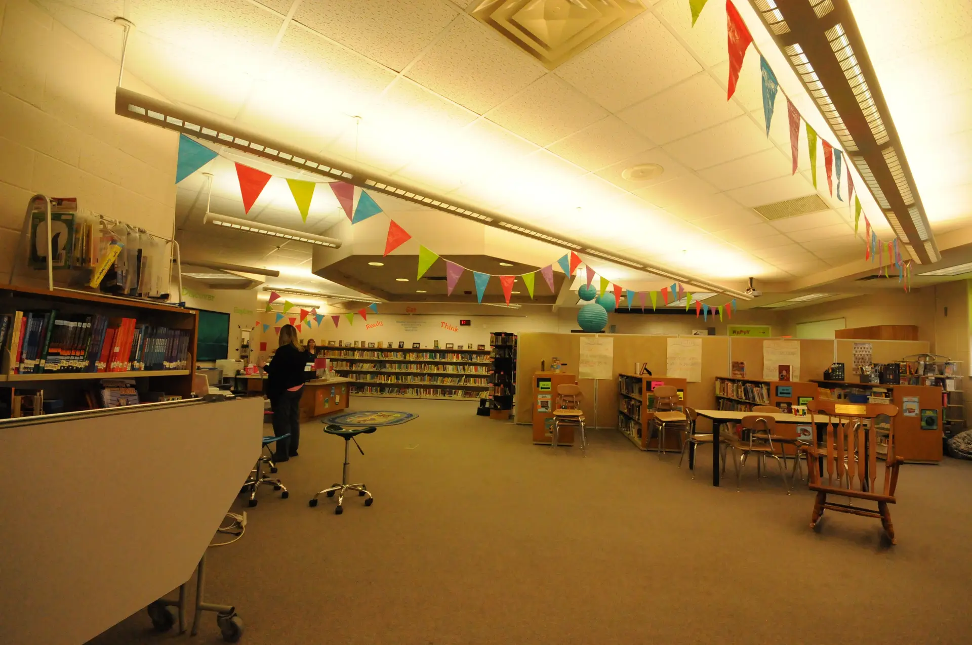 Picket Elementary School library