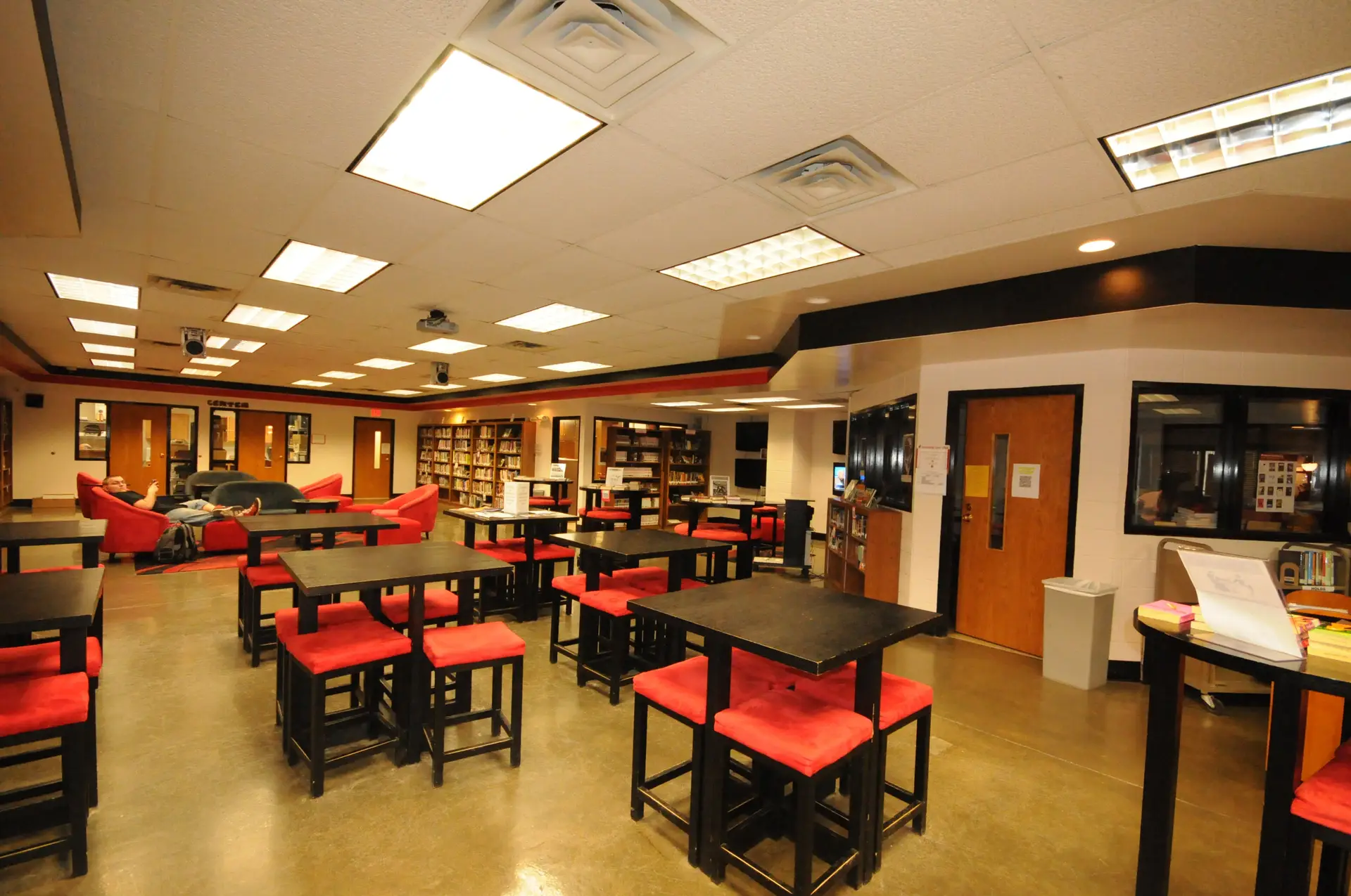 Benton High School library