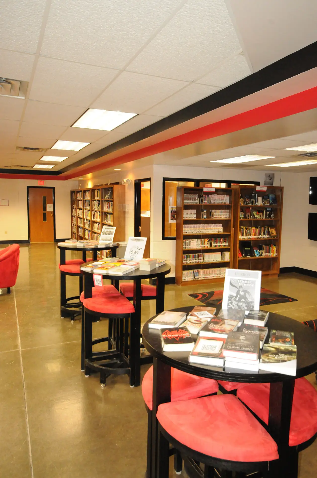 Benton High School library
