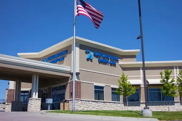 Heartland Clinic Urgent Care exterior