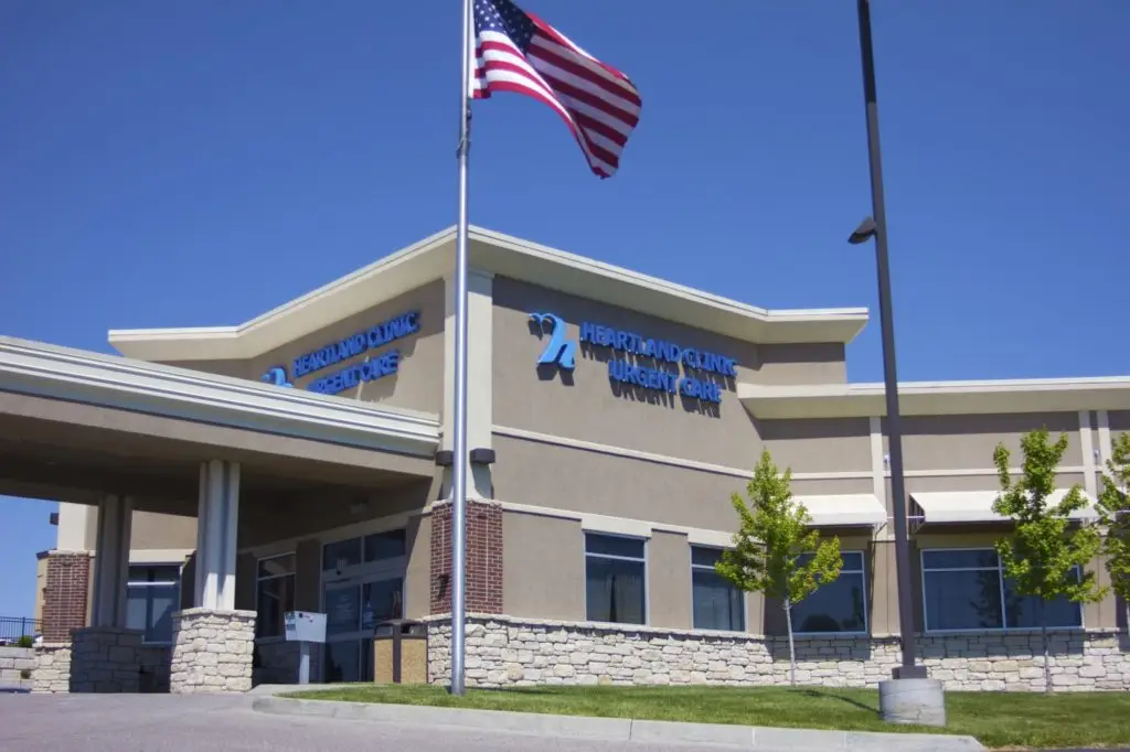 Heartland Clinic Urgent Care exterior