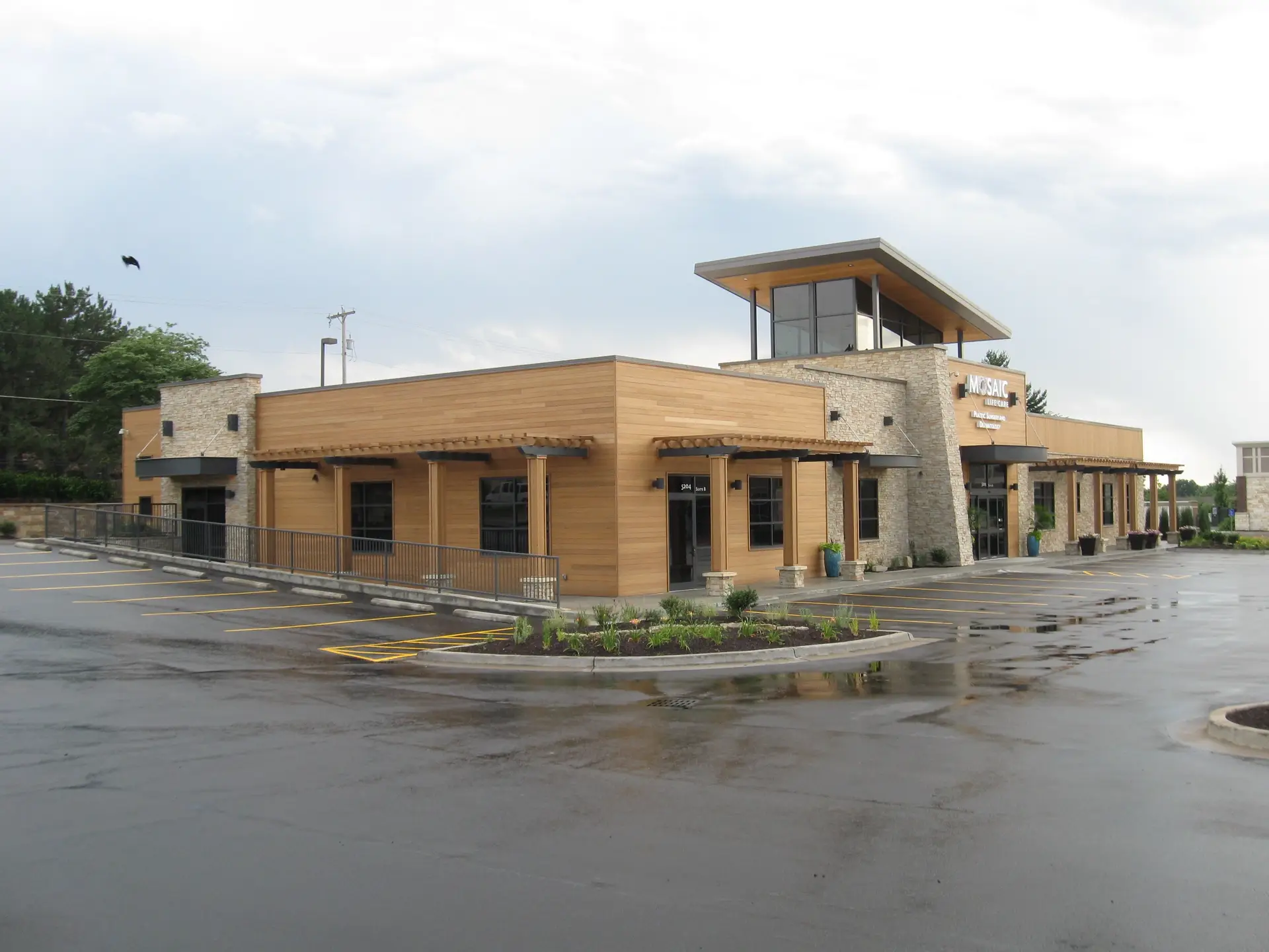 Mosaic Lifecare Plastic Surgery and Dermatology Clinic exterior