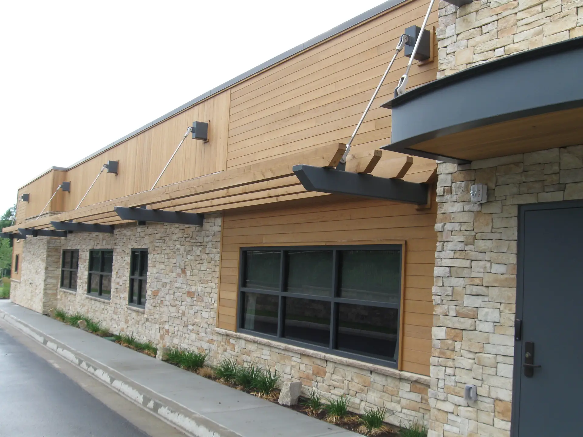 Mosaic Lifecare Plastic Surgery and Dermatology Clinic exterior