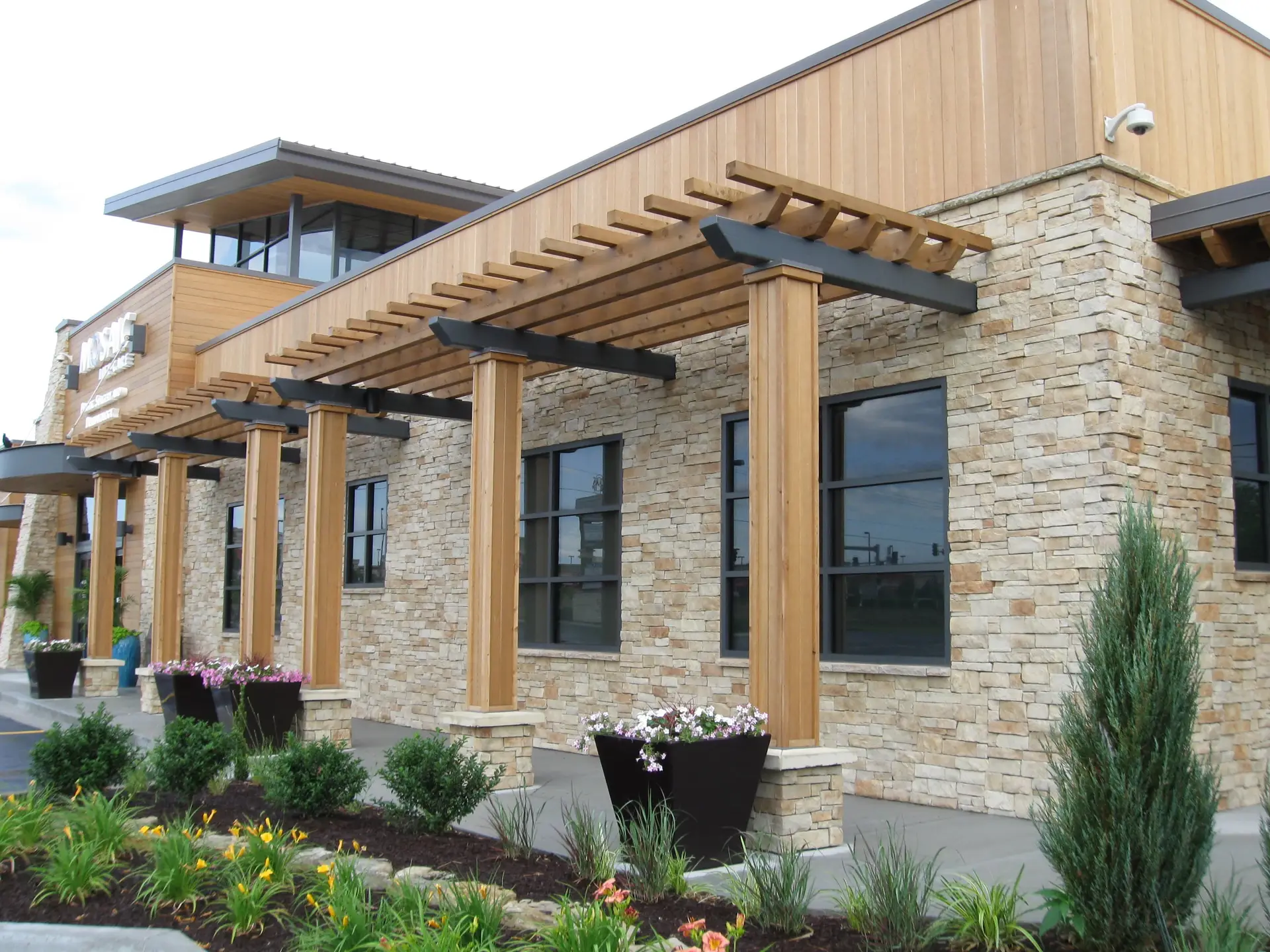 Mosaic Lifecare Plastic Surgery and Dermatology Clinic exterior