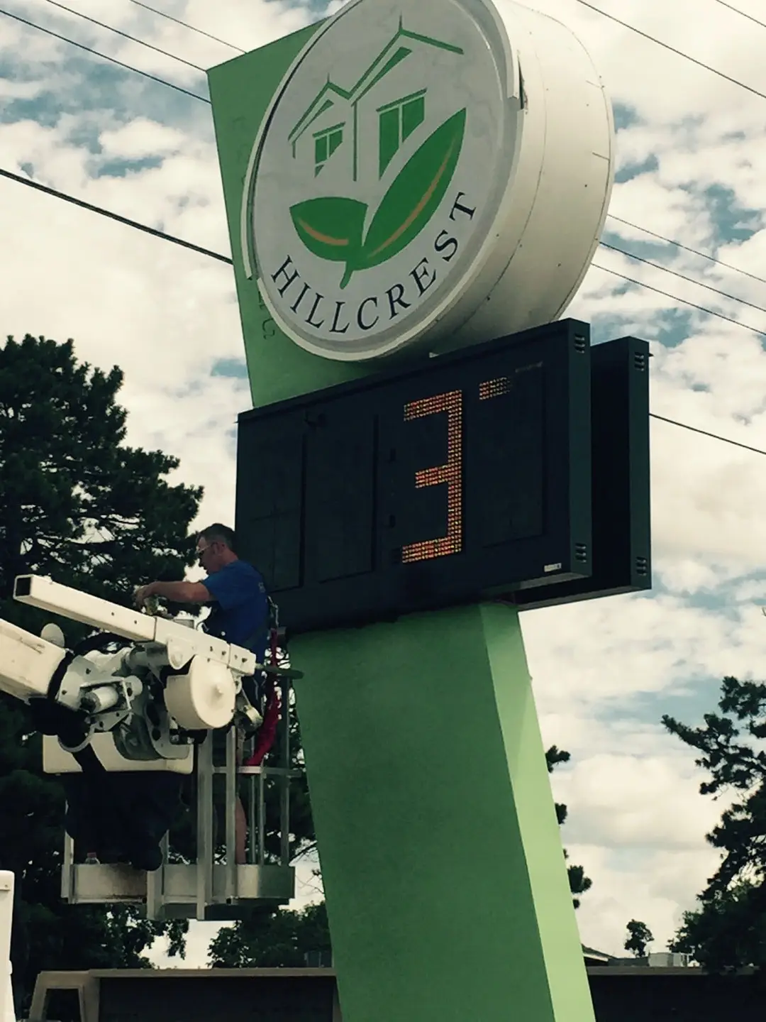 Hillcrest sign